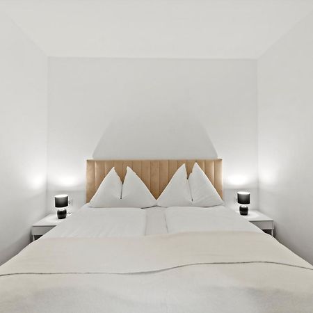 Stilvolles Zuhause Mit Terrasse Διαμέρισμα Bruck an der Mur Εξωτερικό φωτογραφία