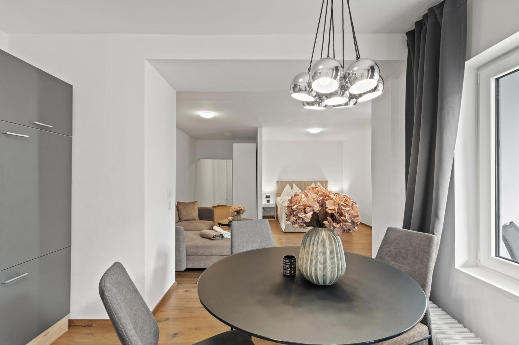 Stilvolles Zuhause Mit Terrasse Διαμέρισμα Bruck an der Mur Εξωτερικό φωτογραφία