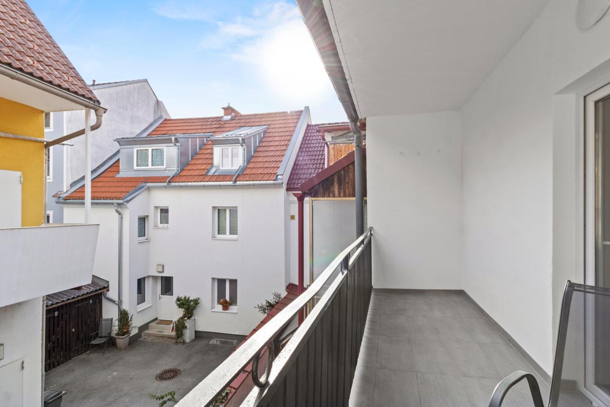 Stilvolles Zuhause Mit Terrasse Διαμέρισμα Bruck an der Mur Εξωτερικό φωτογραφία