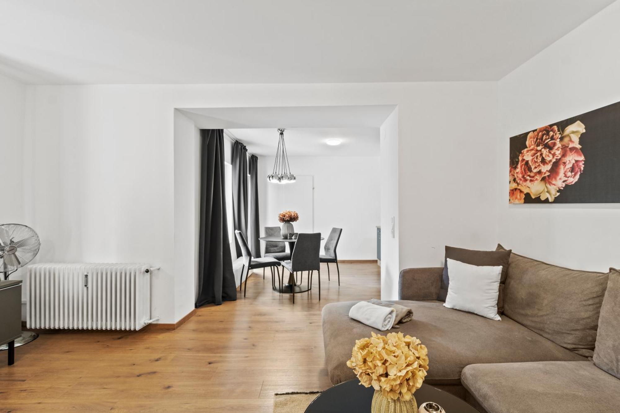 Stilvolles Zuhause Mit Terrasse Διαμέρισμα Bruck an der Mur Εξωτερικό φωτογραφία